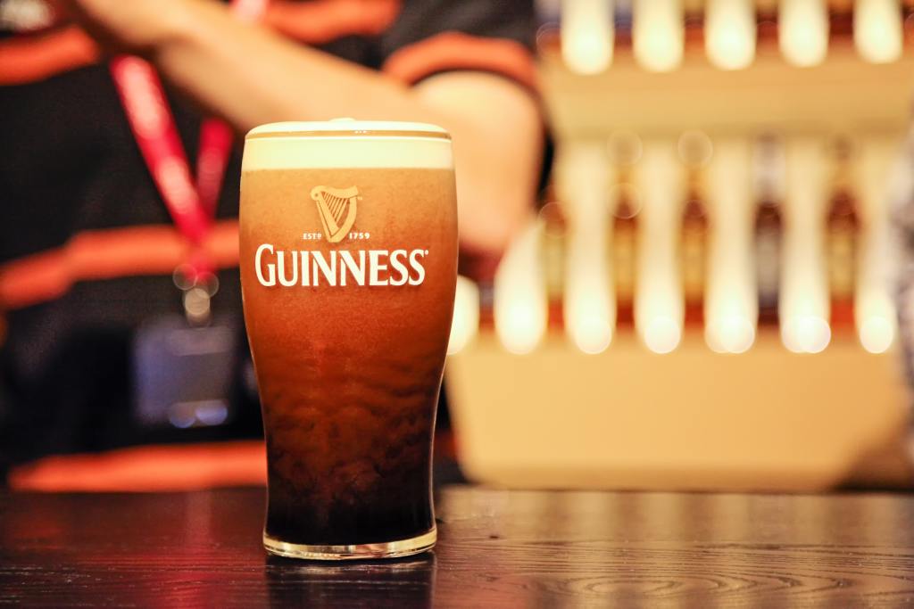 Guinness pint settling